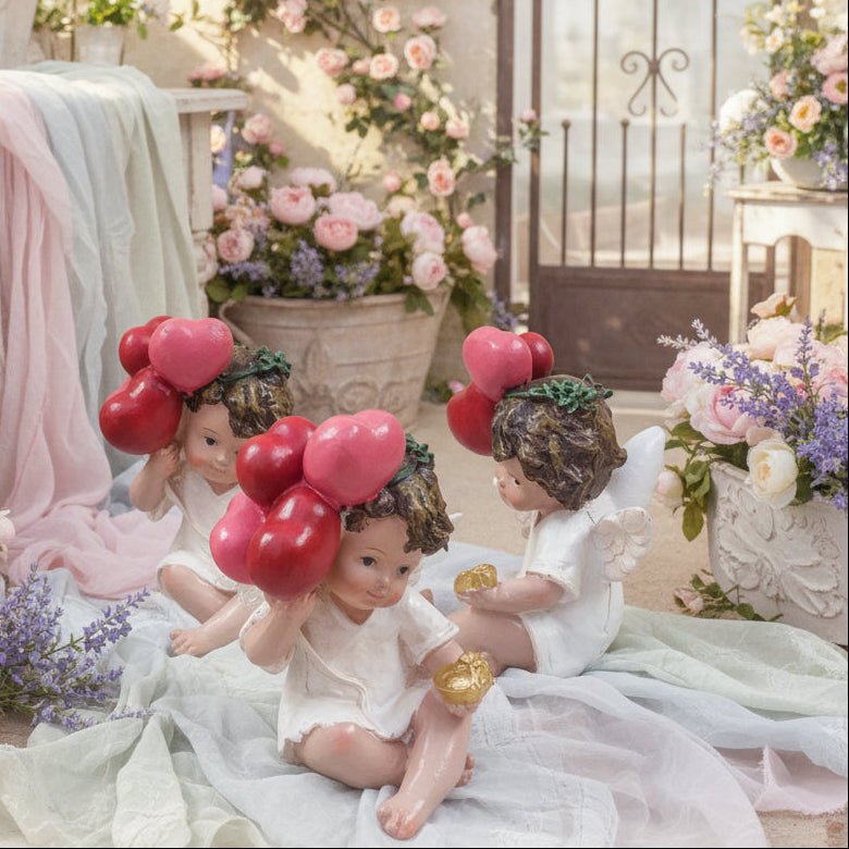 tris statuette angelo cupido san valentino confezione regalo cuoricini palloncini rossi angioletto seduto cuore dorato oggettistica regalo vetrinistica