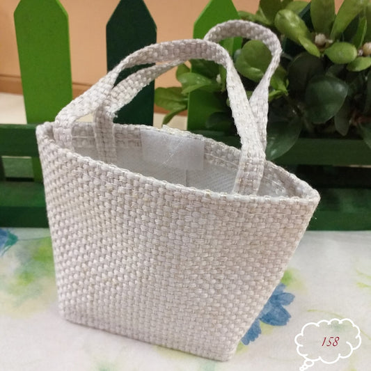 iuta bianca forma shopper mini borsetta sportina juta  per sacchetti portaconfetti economici originali particolari di rafia per Italian bomboniere da confezionare confetti