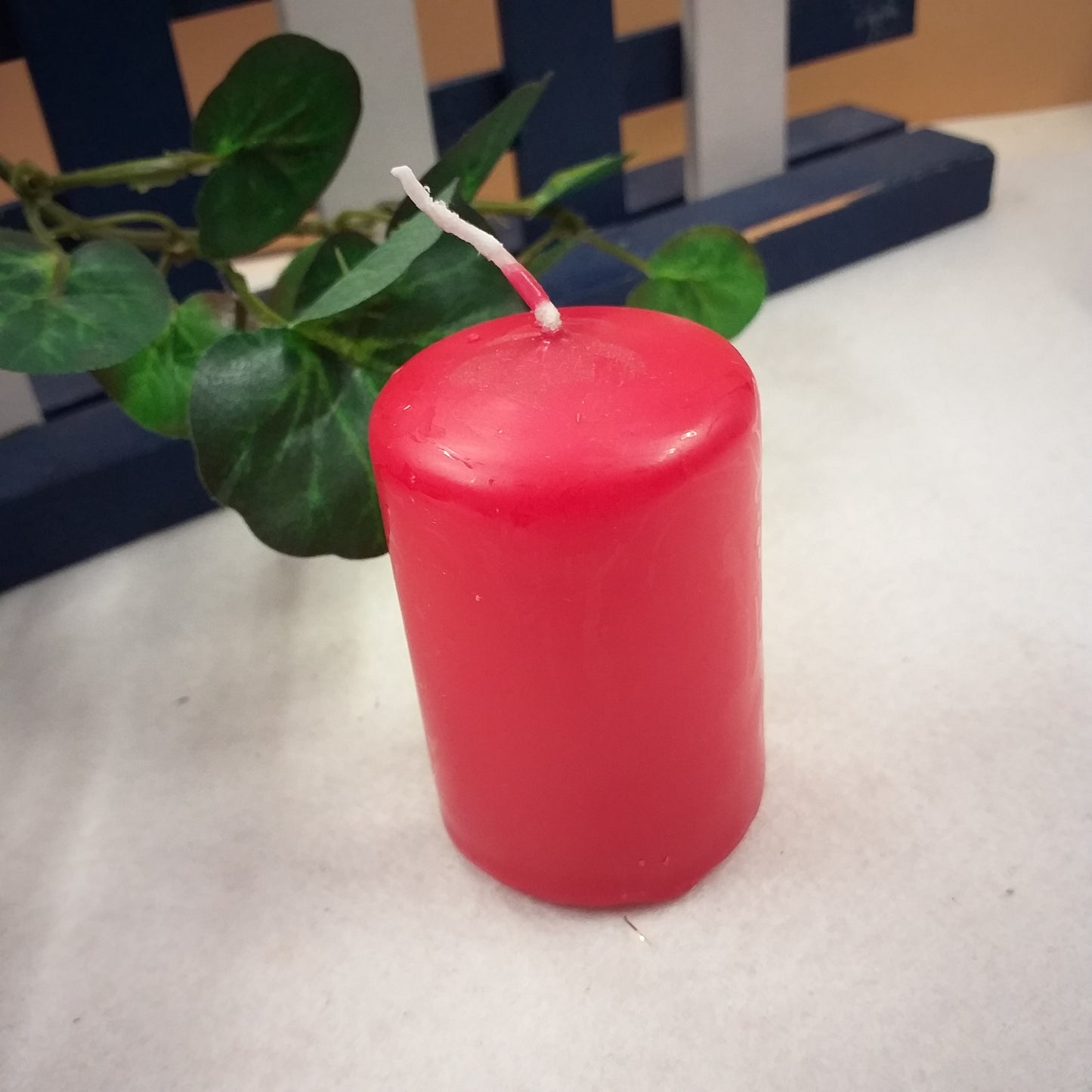 cera rossa tedesca shop online forma cilindrica candela moccolo cero da decorare fai da te per composizioni floreali centrotavola corona avvento natale packaging idea regalo vetrinistica con fiori