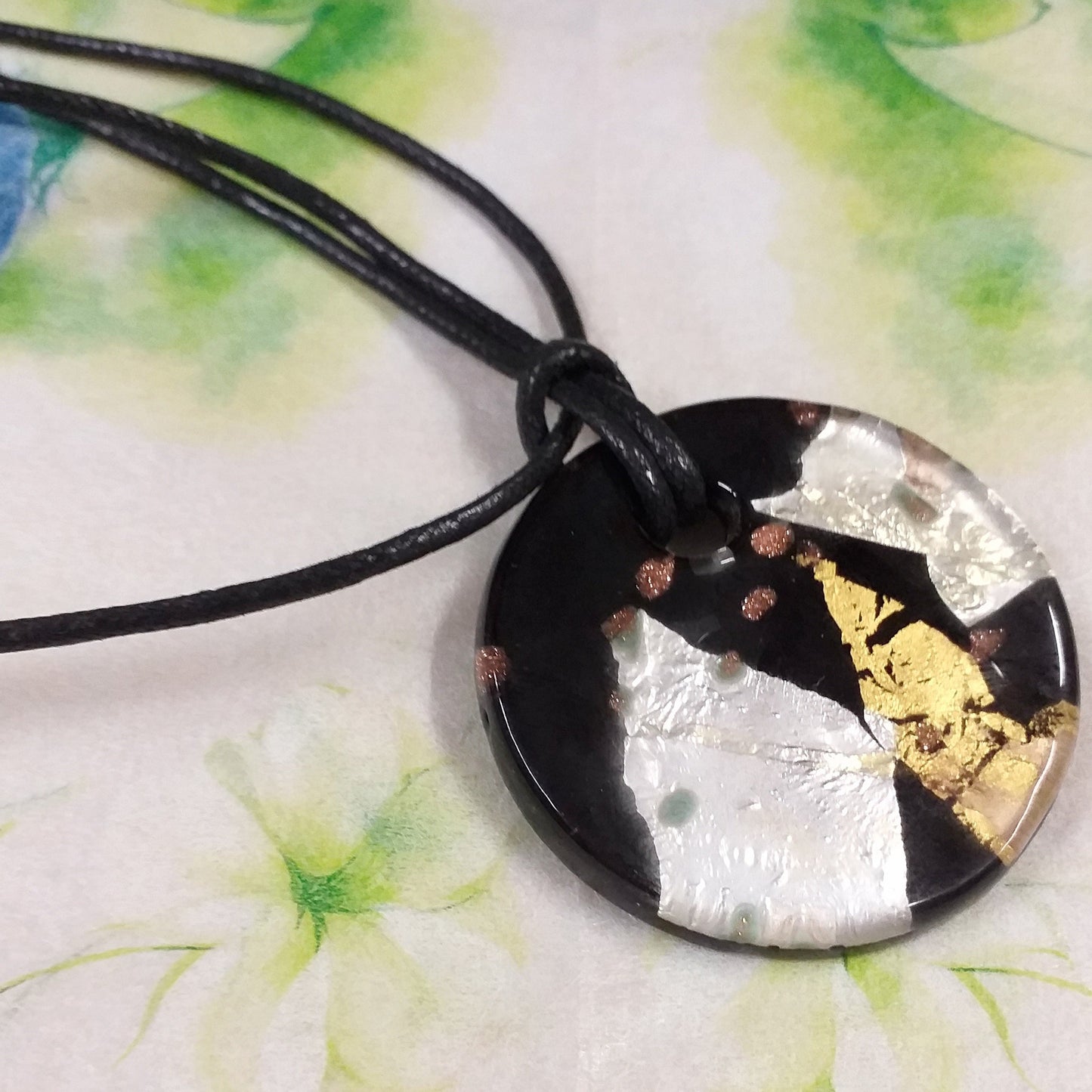 idea creativa fai da te collana con piastra rotonda 5 cm stile Murano ciondolo vetro pendente grande fai da te gioielli bijoux bigiotteria di cordino