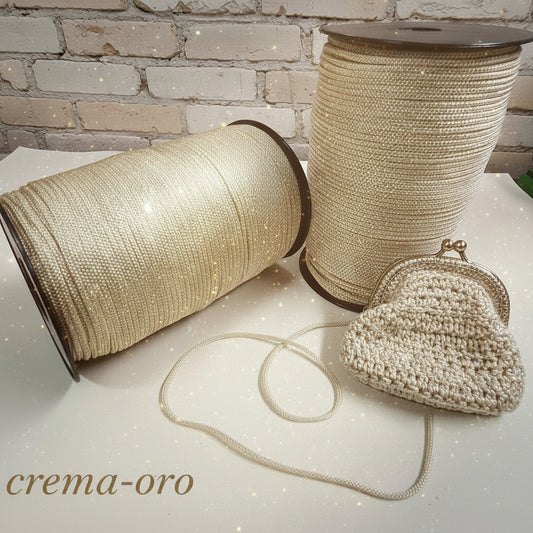 crema/oro borsetta con catenella nappina pochette tripolino thai cordino lurex brillantinato lamè glitter per bijoux borse uncinetto progetti amigurumi crochet cordoncino bags luccicanti dorate clutch sera cerimonia