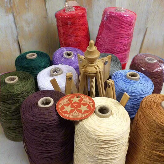 12 colori cucirini tre stelle moda abbigliamento fashion cordoncino sintetico cordino Thai borse uncinetto crochet bags rocca 500 grammi uso pochette amigurumi clutch