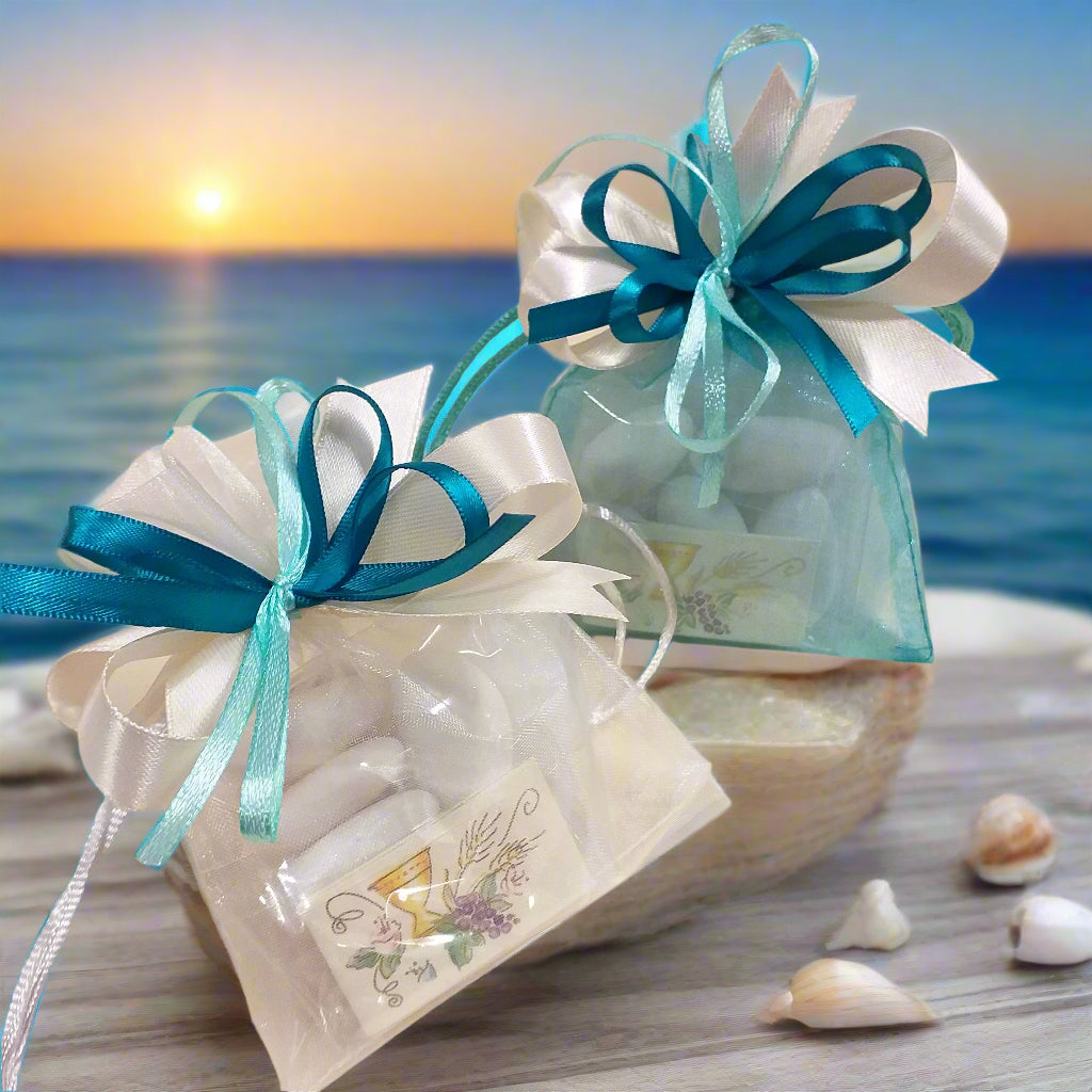 bianco turchese tiffani-chiaro bomboniere assortite colori bustine organza sacchetti portaconfetti colorati confezionati 5 confetti italiani bigliettino matrimonio anniversario nozze compleanno cresima comunione battesimo