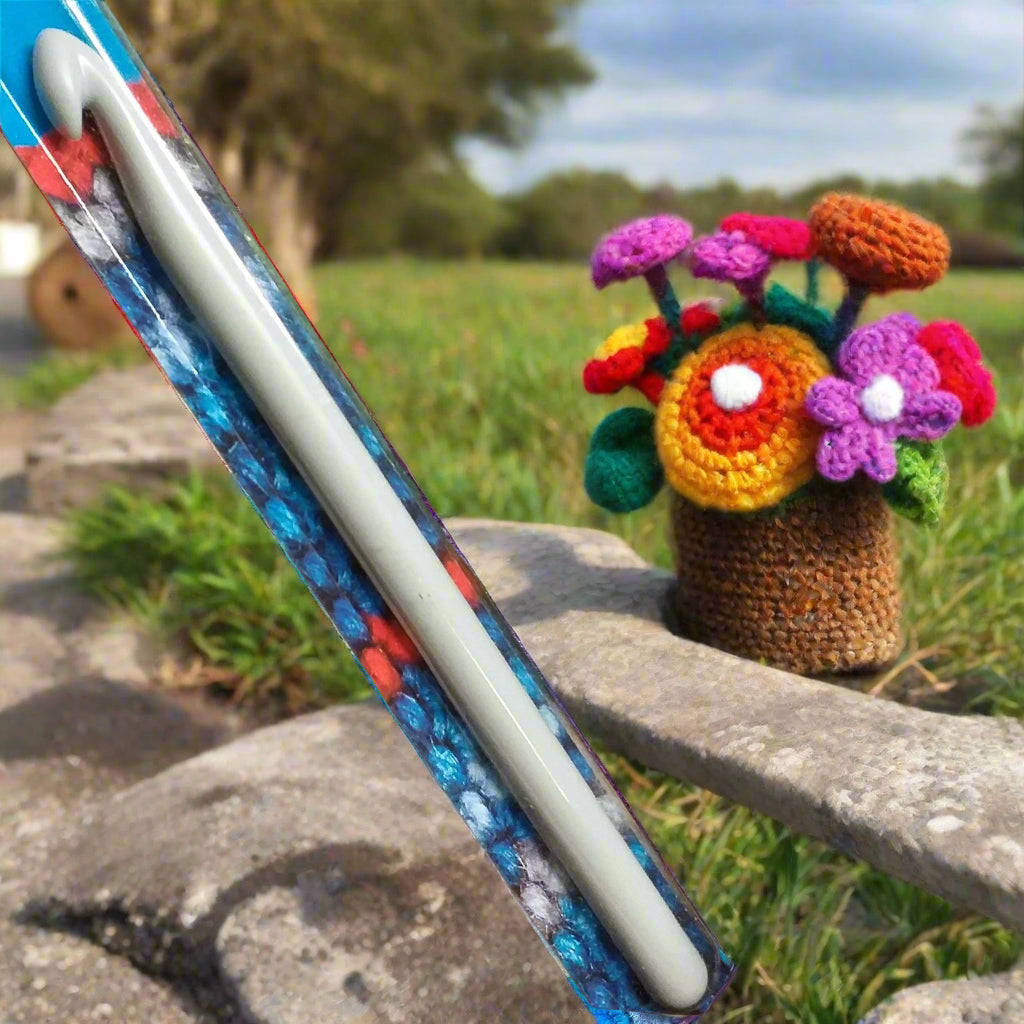 Ago con Uncino Ferri di uncinetto per lavori lana e cotone in plastica grande misura 6-7 per progetti crochet e borse fettuccia