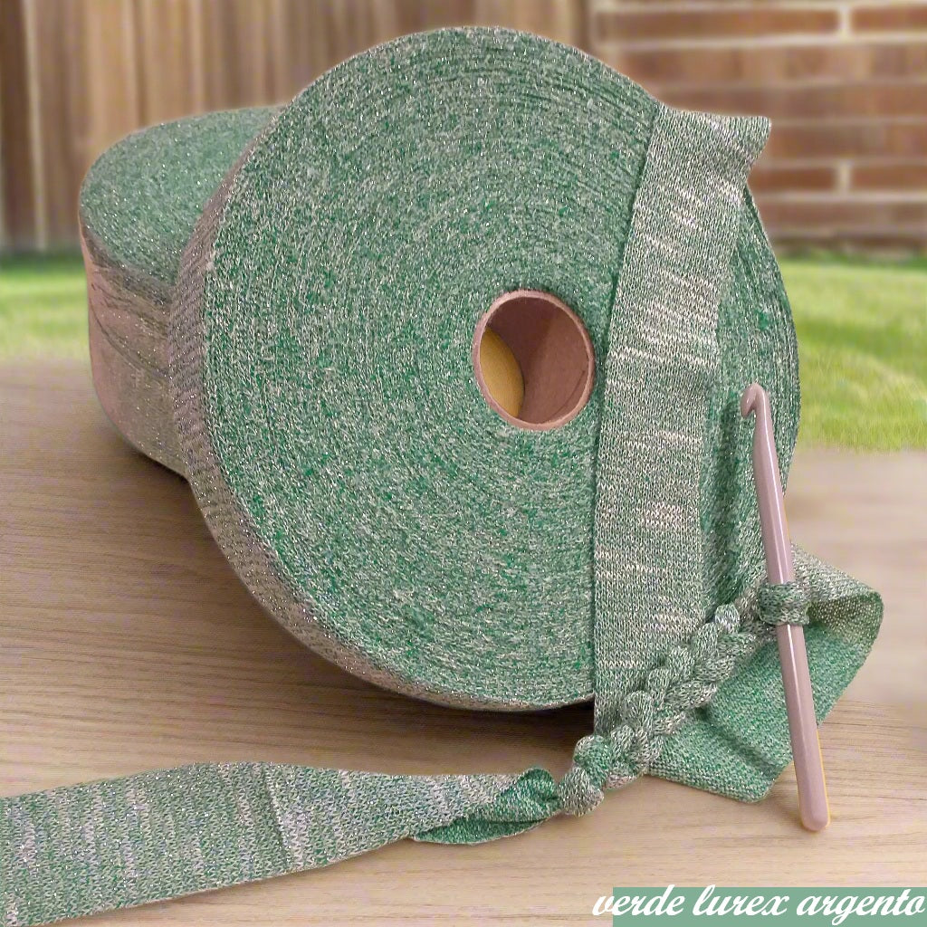lustrini lycra verde argento brillantinata vetrina feste matrimonio pasqua lurex lamè fettuccia elasticizzata glitterata per uncinetto borse cestini packaging regalo