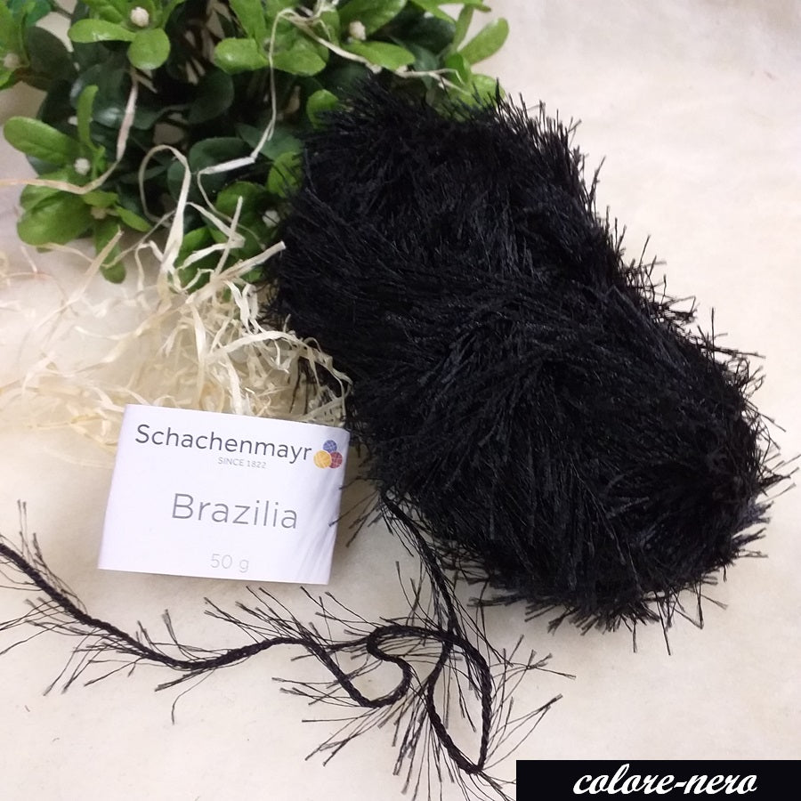 colore nero filato cordino fantasia peloso filo di pelliccetta ecologica cordoncino per uncinetto borse scaldacollo pochette clutch bags sciarpe stole autunnali invernali lana 50 g Schachenmayr Brazilia METZ Gmbh