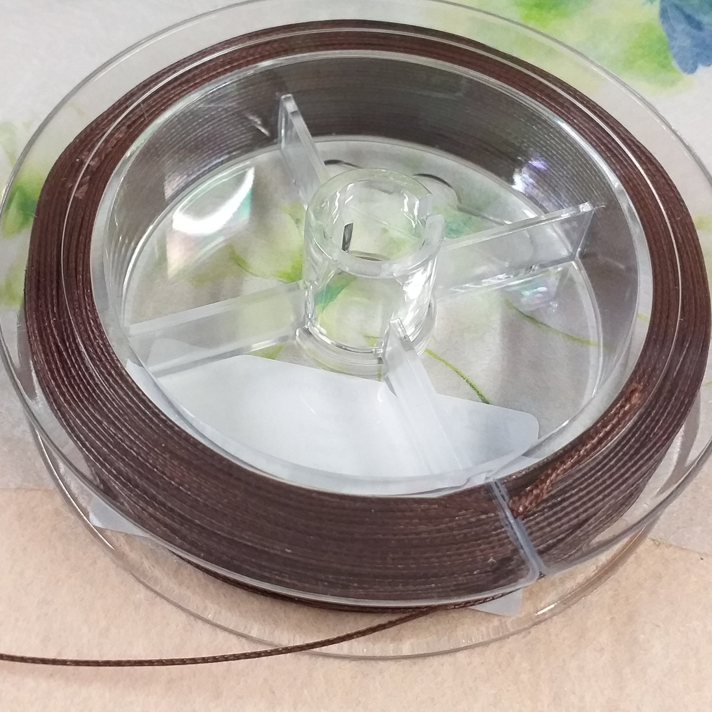 marrone rotolo 50 metri Stafil filo sottile cerato cotone 0.50 mm cordino di cordoncino uso fai da te bijoux di bigiotteria perline collane bracciali dell'amicizia micro-macramè