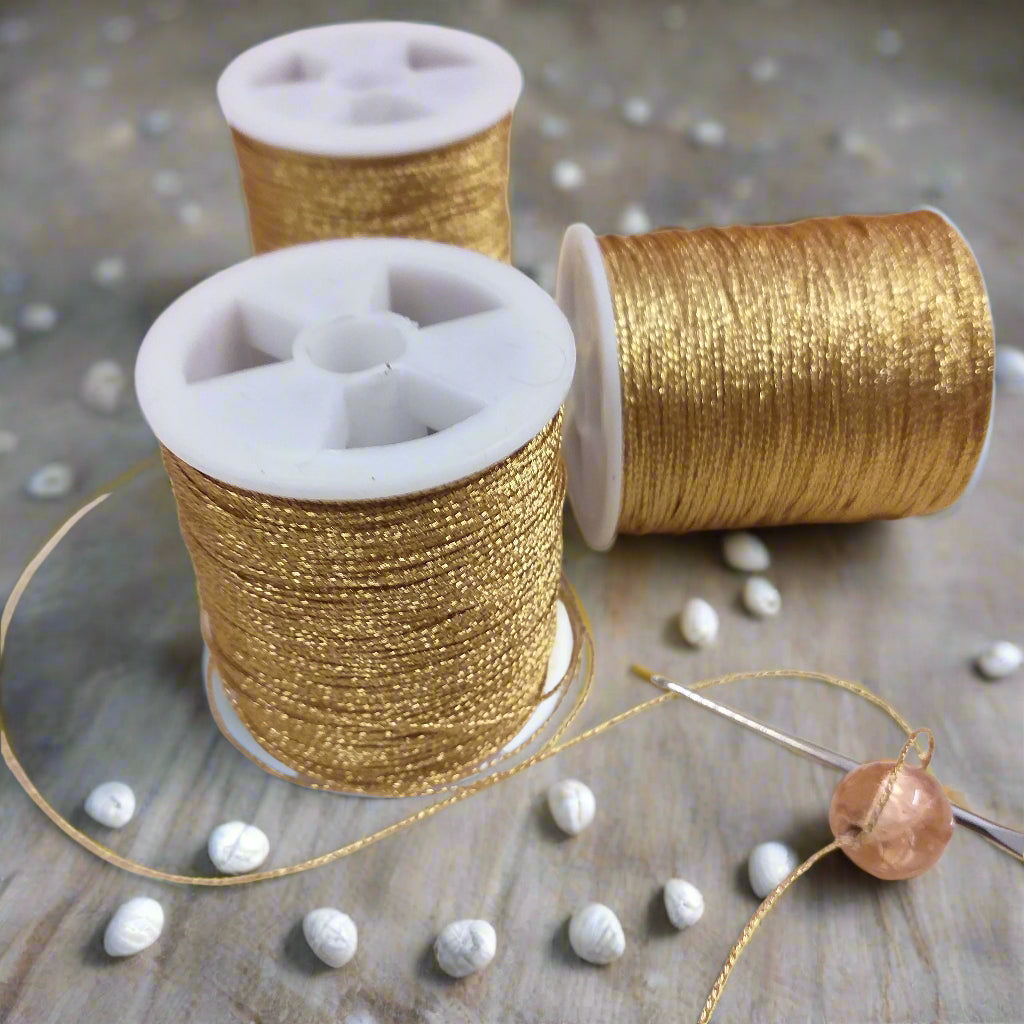 come creare collane con filo lurex per uncinetto colore oro dorato filato sottile  gioielli perline bijoux di bigiotteria fai da te lamè metallizzato poliestere morbido