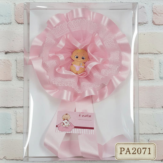 femminuccia è nata rosa pupazzetto neonata coccarda grande fiocco da nascita originale da esterno lungo di nastro classico tradizionale