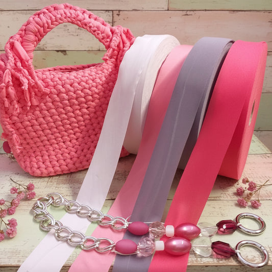 kit fai da te borsa lycra fettuccia uncinetto pochette con frange cerimonia matrimonio da giorno da sera maniglia manico gioiello perle pietre catena metallo colori rosa cipria fucsia glicine lilla