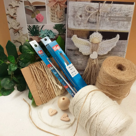 filato colorato bianco e naturale beige kit idee facili uncinetto stafil angeli e angioletti natalizi albero Natale foto spiegazioni passo a passo da realizzare con filo juta