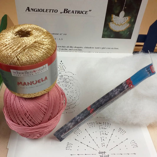 rosa e dorato Manuela stafil-schoeller schemi tutorial istruzioni angioletto beatrice bomboniera comunione cresima battesimo kit fai da te uncinetto 1.50 filo ovatta da imbottitura
