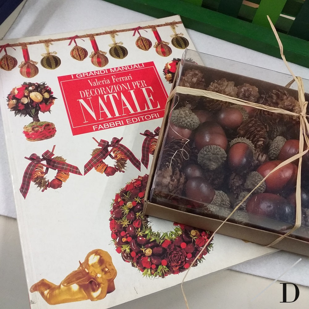 offerta D decorazioni per Natale e gift box ghiande pigne scatola regalo rafia kit lavoretti regali addobbi fai da te manuale accessori natalizi idee composizione centrotavola corona ghirlanda bacche spezie fette arancia palline rivestite tessuto balocchi piantina bonsai