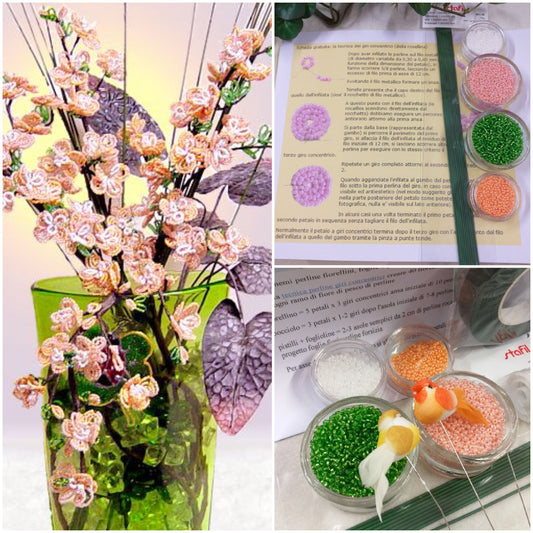 vaso verde fiori di pesco salmone con foglie composizione floreale kit conteria di vetro rocailles fai da te steli istruzione materiale occorrente