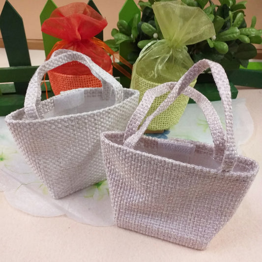 arancione verde chiaro colore beige o bianco chiusura biadesivo forma shopper mini borsetta sportina juta di sacchetti portaconfetti economici originali particolari di rafia per Italian bomboniere da confezionare confetti