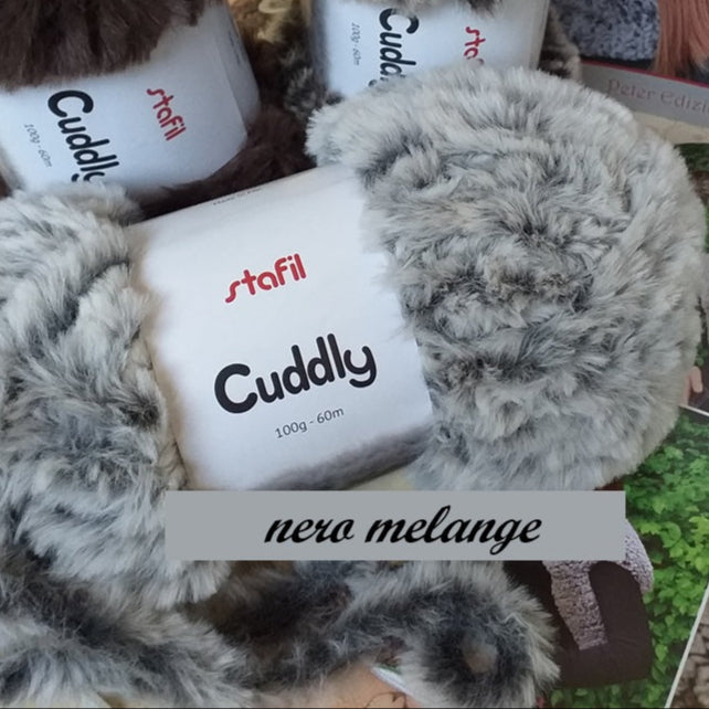 gomitolo filato Stafil Cuddly 108065-08 nero melange lana pelliccia uncinetto ferri lavori a maglia uso fare a mano sciarpe berretti scaldacollo cappe stole mantelle