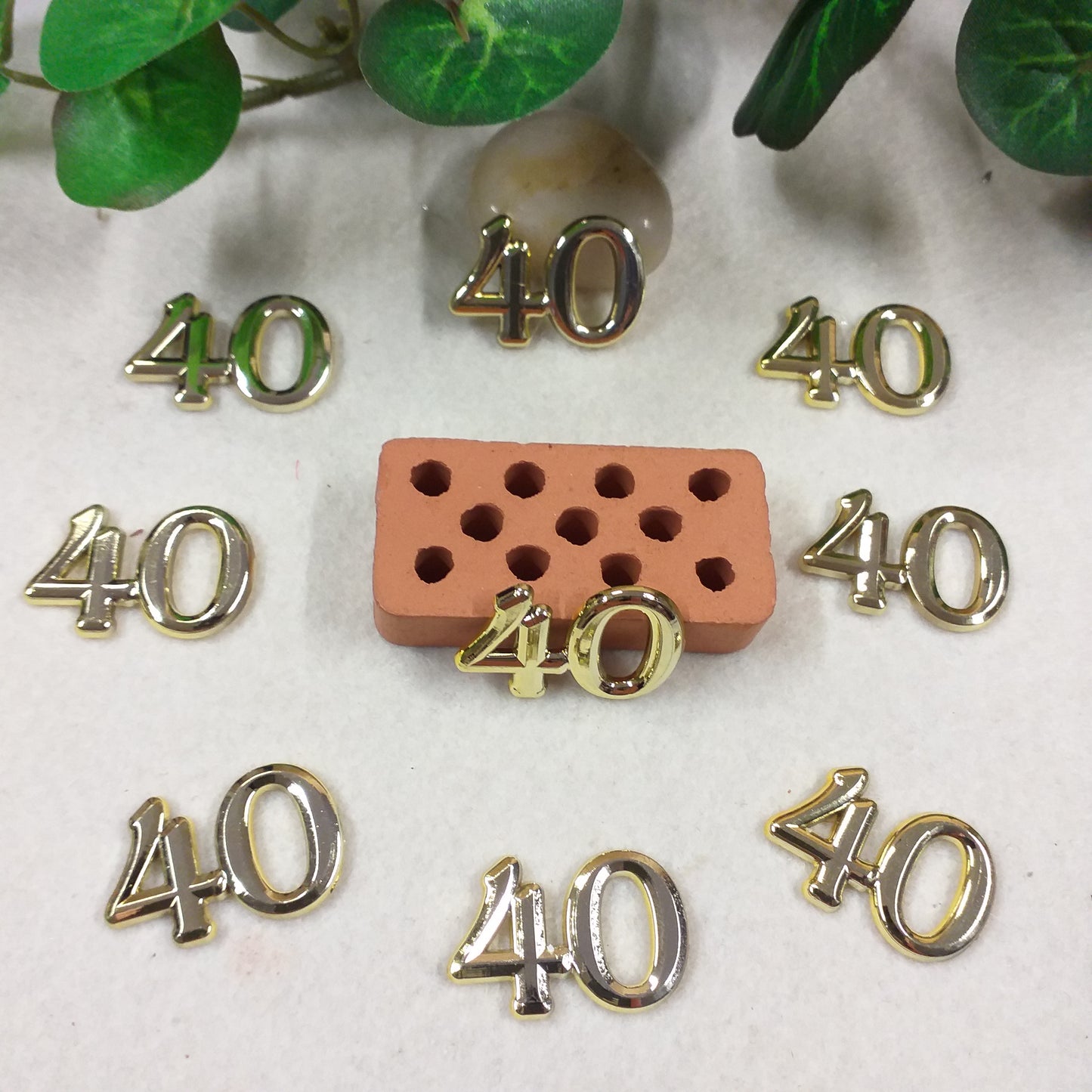 numero 40 applicazioni di plastica resina simboli da incollare piastrine fai da te bomboniere matrimonio anniversario nozze di smeraldo 40° compleanno 40 anni anniversary