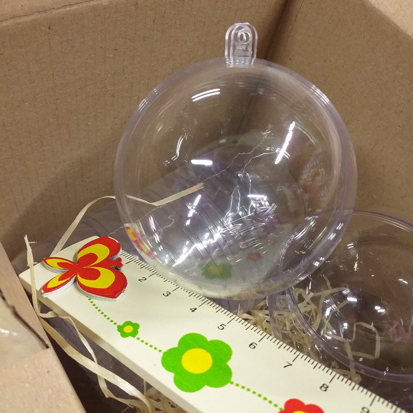 sfera pallina plastica plexiglass divisibile apribile diametro 7 cm uso confezione palle Natale, portaconfetti packaging bomboniere, piccole sorprese regalini