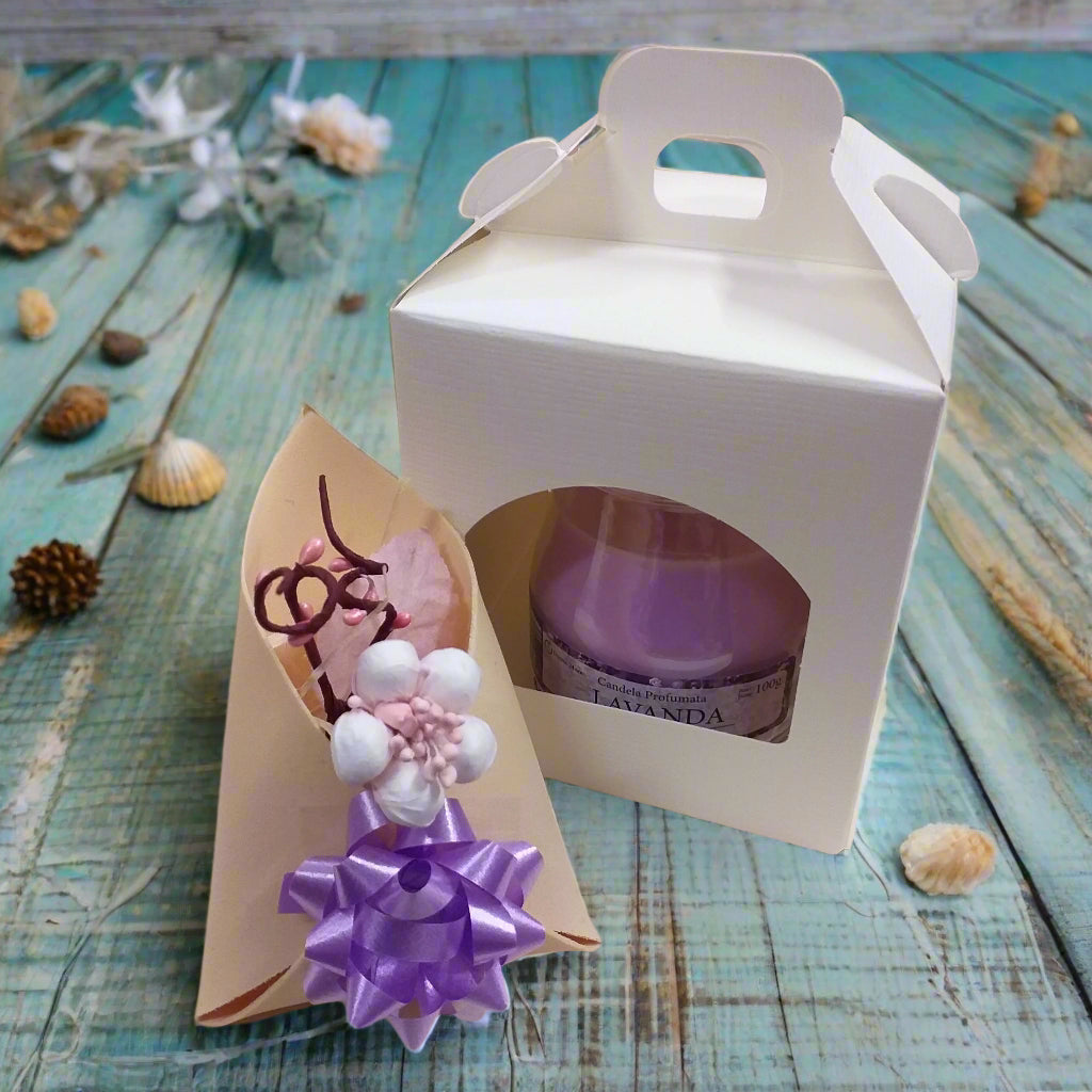 gift box idea fai da te confezionare regalo bomboniera ricordino packaging candela scatola porta vasetti barattoli miele marmellata con bustina fommy fiorellino segnaposto fiocco coccarda lilla lavanda