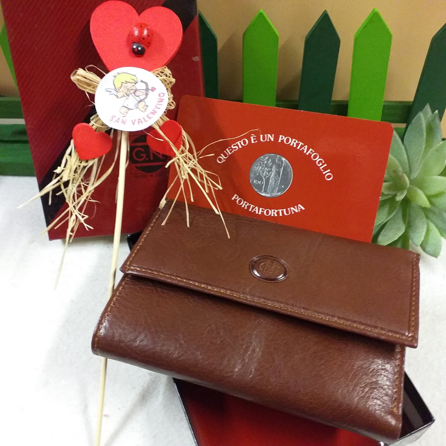 chiuso bottoncino automatico tinta cuoio ecopelle portafoglio donna con scomparti portacarte borsellino portadocumenti classico idea regalo san valentino