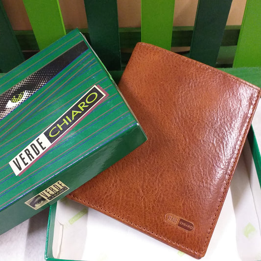 portafoglio uomo portacarte portadocumenti ecopelle marrone chiaro tinta cuoio idea regalo San Valentino