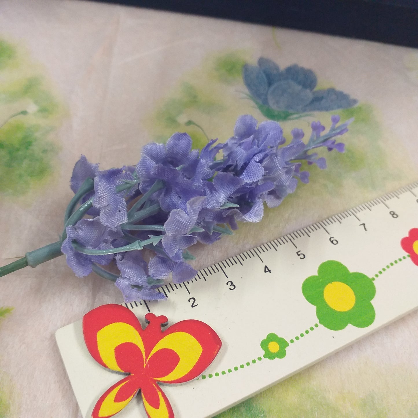 fiorellini mazzetto 8 cm composizione floreale piantina fiori lavanda finti artificiali bomboniere uso decorazioni vetrine negozi allestimento matrimonio packaging