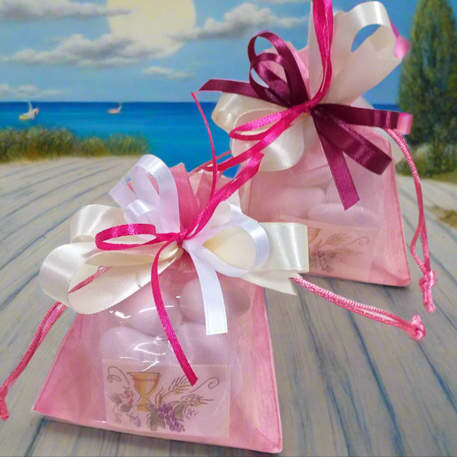 bianco rosa e fucsia bomboniere assortite colori bustine organza sacchetti portaconfetti colorati confezionati 5 confetti italiani bigliettino matrimonio anniversario nozze compleanno cresima comunione battesimo