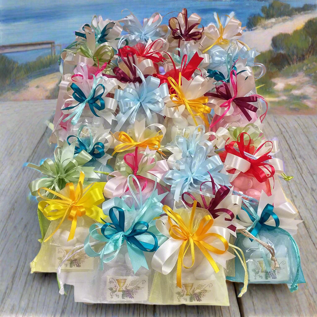 cestino colori misti assortiti stile carioca bustine organza sacchettini portaconfetti confezionati 5 italian confetti bigliettino bomboniere laurea Comunione Cresima matrimonio Babyshower Battesimo nascita bebè