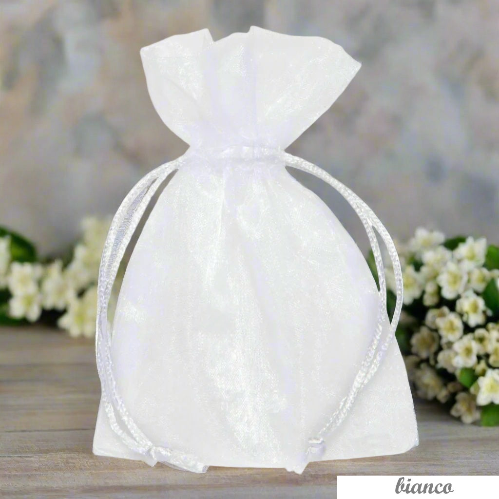 negozio online sacchetti organza bianco portaconfetti bomboniere bustine con tirante per confezioni regalo portariso sposi packaging lavanda confezionamento pot-pourri fiori profumati