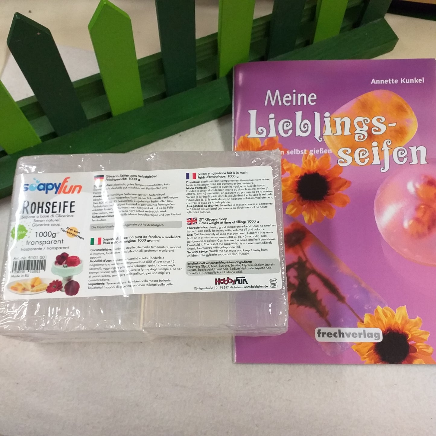 idee fiori girasoli da Meine LIeblings-seifen manuale per creare in casa fai da te sapone e saponette con base glicerina soapyfun Rohseife da 1000 grammi trasparente di HobbyFun-Stafil