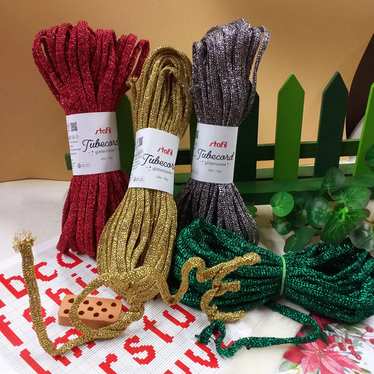 frase scritta love colore oro tricotin corda tubolare cordoncino da riempire di filo modellabile filato brillantini glitter scritta cordino lurex glitterissimo lamè stafil tubecord pronto per nomi ghirlande fuoriporta packaging pacchi confezioni regalo Natale