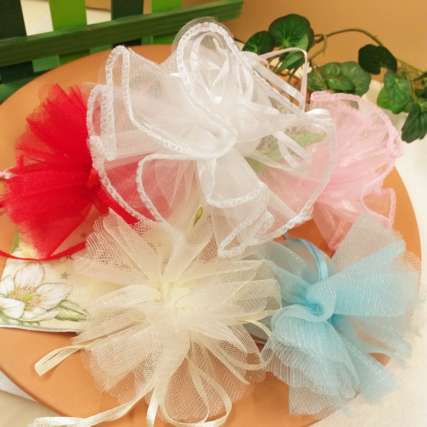 shop online negozio colori sacchetti portaconfetti centrini organza bomboniere fai da te doppio tulle velo tirante nastrino uso facile confezione confetti matrimonio prima comunione battesimo nascita laurea