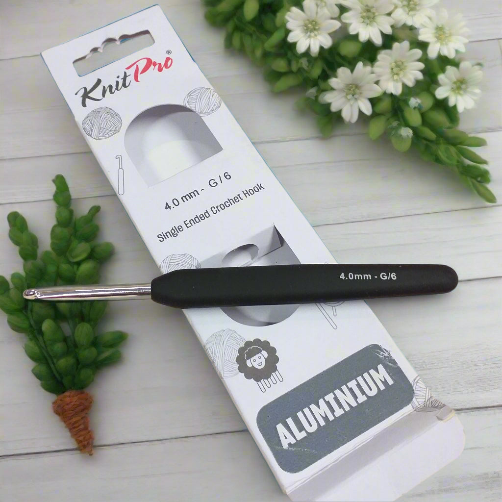 crochet hook single ended KnitPro uncinetto alluminio manico gomma easy grip ergonomico misura 4.0 mm per fettuccia corda lana filato cotone grosso cordoncino borse tappeti cuscini