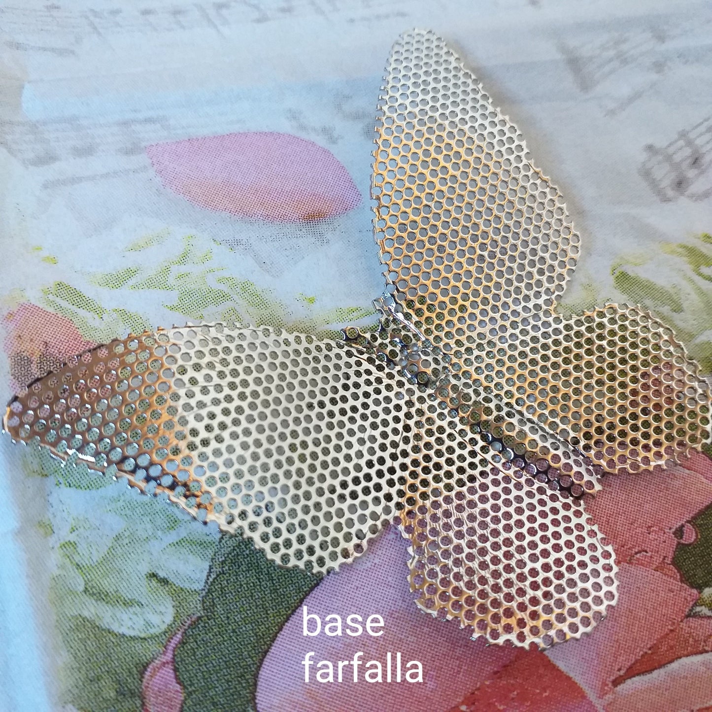 farfalla microforata basi per bigiotteria ciondoli collane cinture borse da ricamare con perle e perline uso pendente
