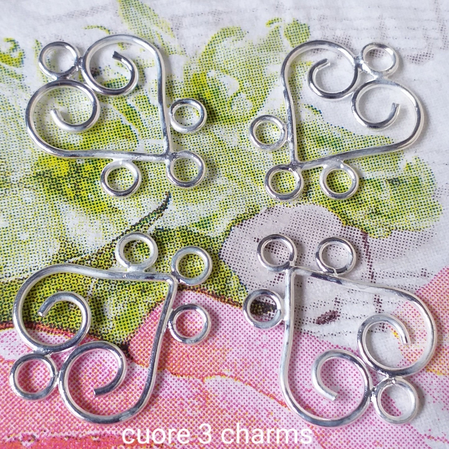 cuori metallici basi per bigiotteria orecchini bijoux ciondoli filigrane di metallo da charms trinkets e chiusura collane bracciali