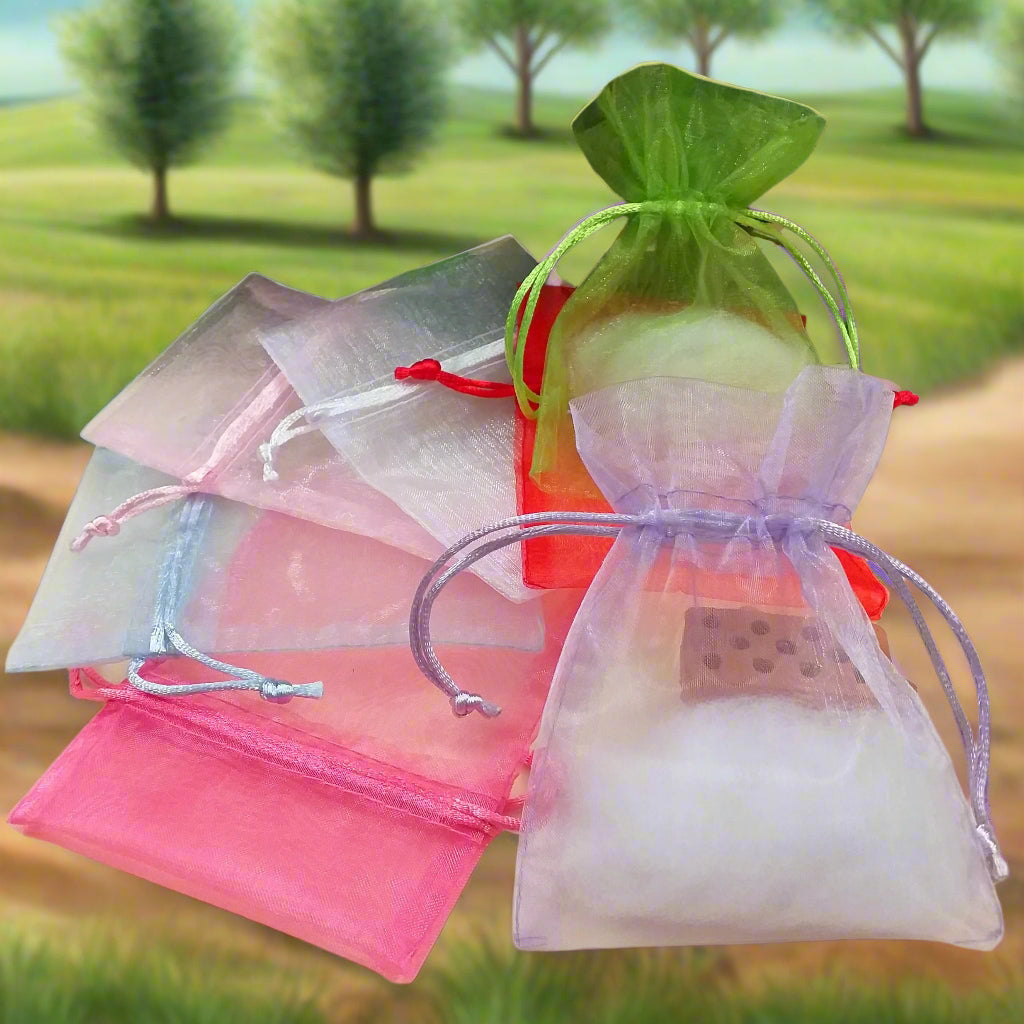 Colori misti bustine organza sacchettini porta confetti porta lavanda porta petali fiori profumati uso confezionamento confetti bomboniere packaging regalini