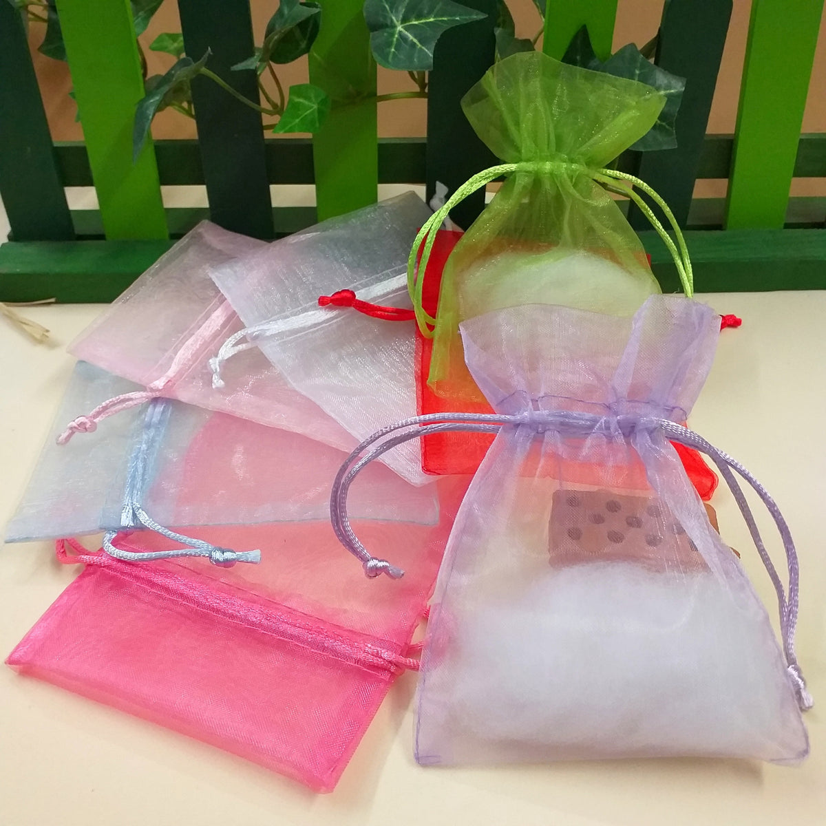 Sacchetti organza per confetti bomboniere confezioni regalo portariso