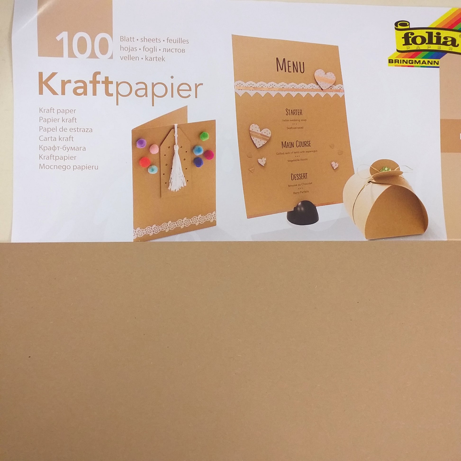 dettagli fai da te con kraftpapier cartoncino A4 carta kraft colore beige uso hobbistica biglietti menù inviti scatoline bomboniere fai da te scrapbooking decoupage scatoline packaging particolare