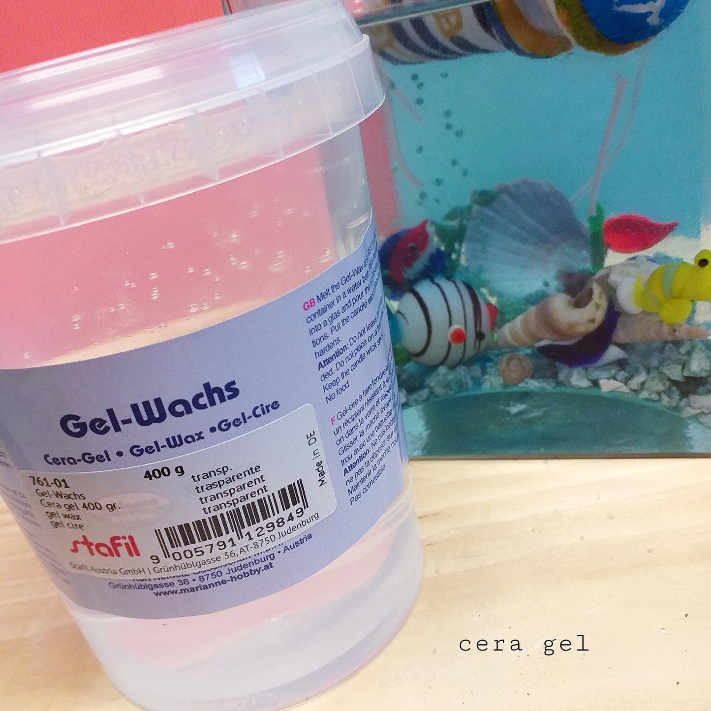 Candele fai da te artigianali acquario con cera trasparente gelatina idea bicchiere pesciolini conchiglie