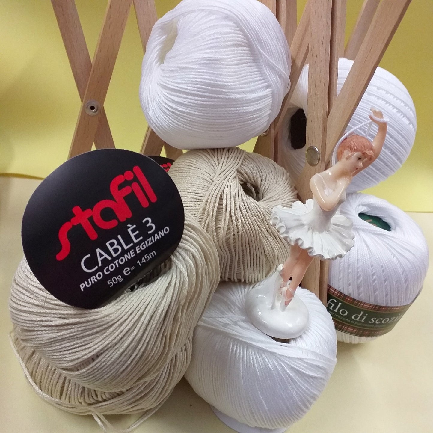 stafil cablè 3 filo di scozia cotone per uncinetto pregiato colore bianco ecrù stock gomitolo filati offerta per lavori a maglia centrini bomboniere scialle stole costumi mare