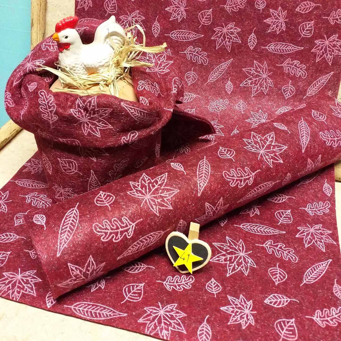 bordeaux foglie pannolenci morbido feltro stampato disegnato shabby fantasia uso lavoretti creativi fuoriporta fiocchi nascita coccarde addobbi natalizi decorazioni pasquali cestini