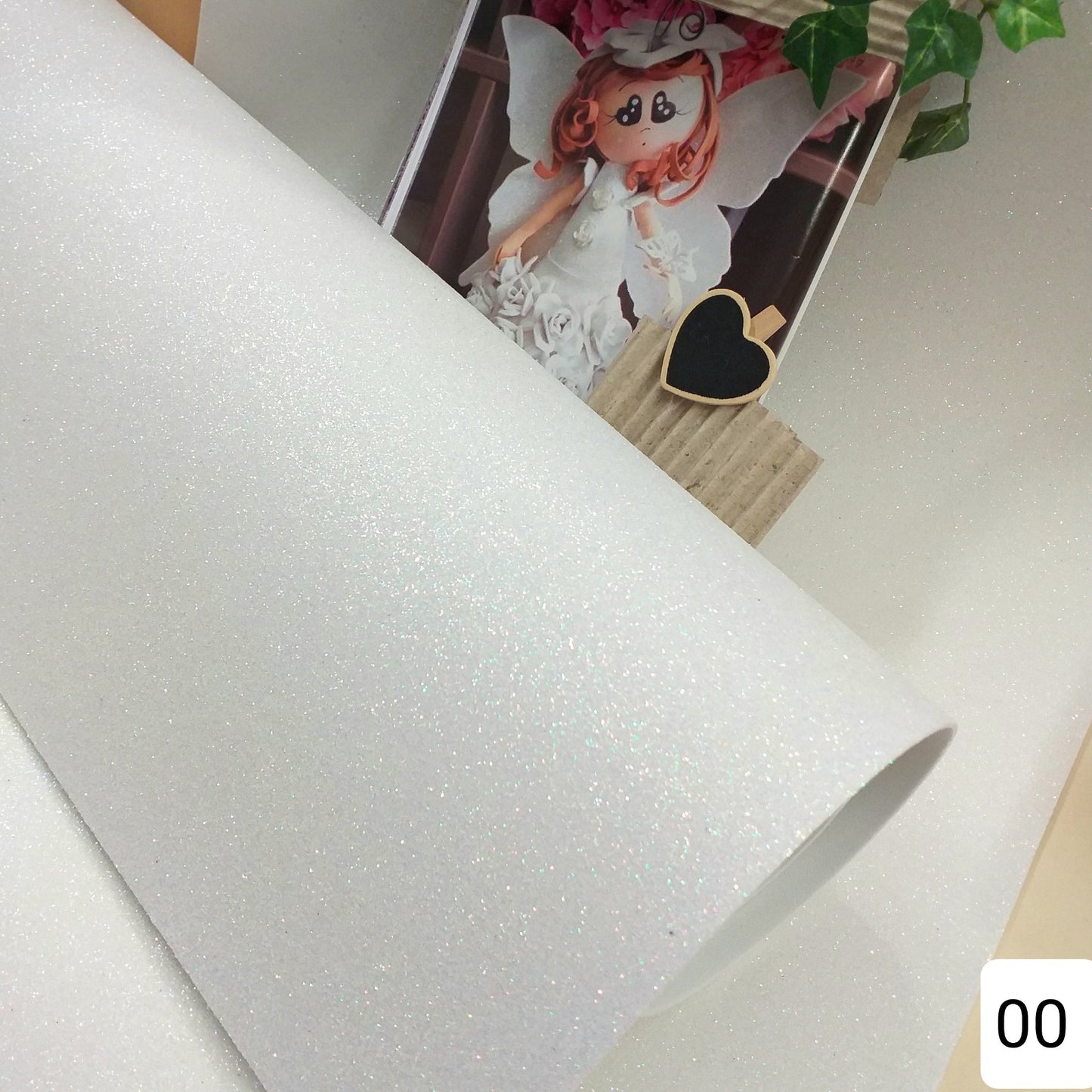 fommy bianco iridescente lavoretti Natale e bambole fofuchas con carta gomma crepla glitterata brillantinata eva foam mousse con porporina brillantini glitter