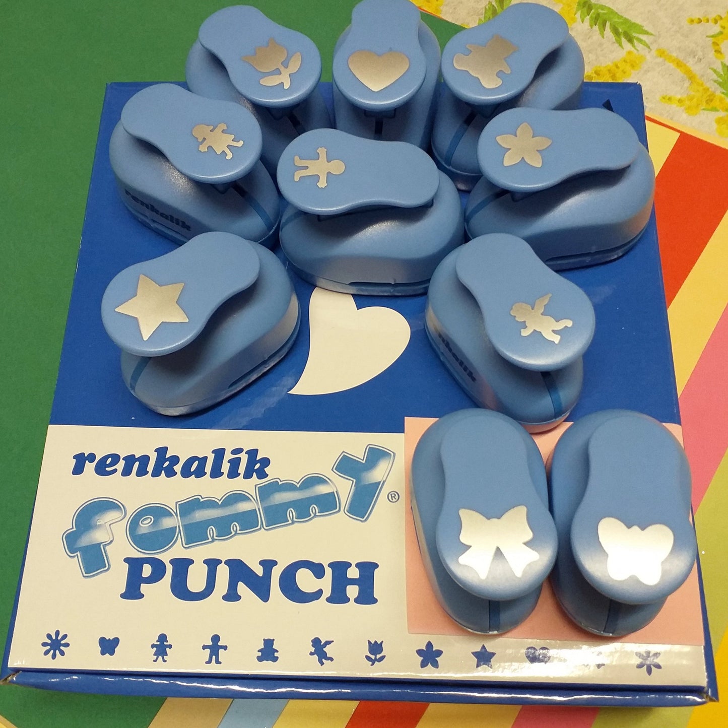 fommy punch renkalik scrapbooking punzoni perforatori gomma crepla carta eva fustelle manuali con leva uso creare fiori fustellati angioletti farfalla natale stella