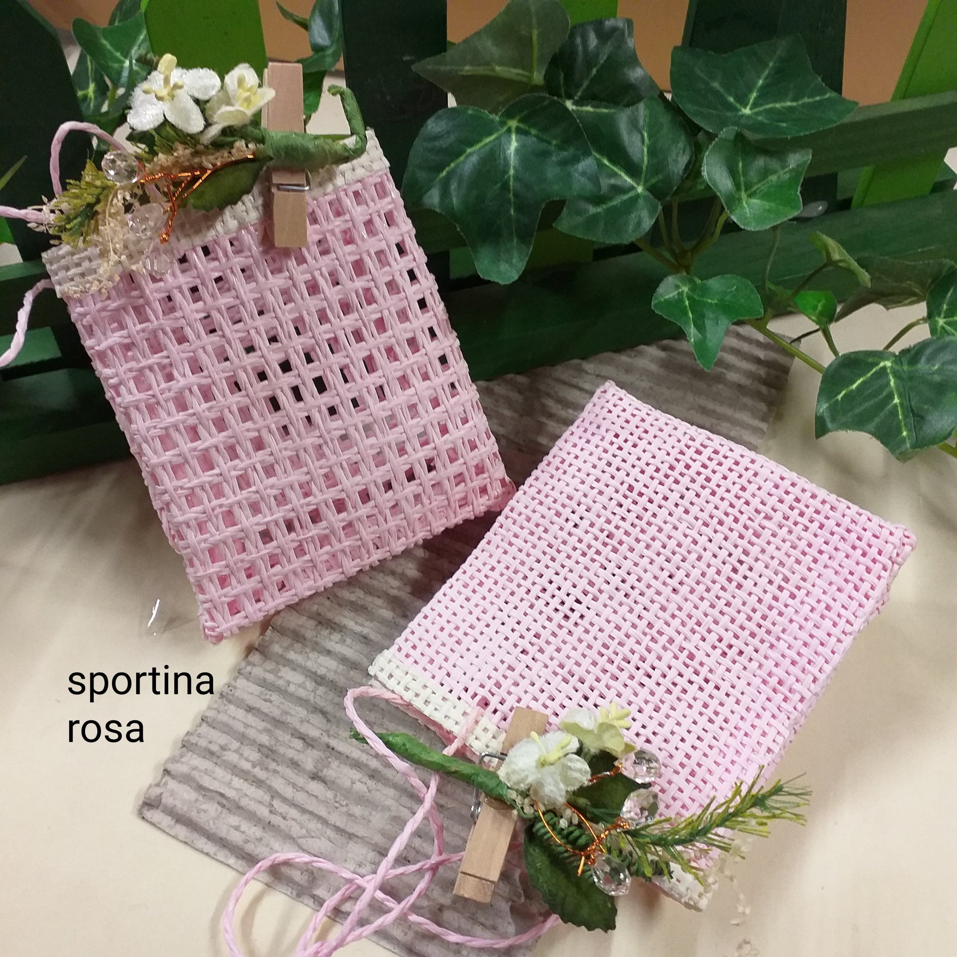 mignon di borsa sportina rosa con fiori mini cestini piccoli con maniglie per bomboniere portaconfetti di juta corda rafia uso confezionamento packaging decorazioni hobby fai da te