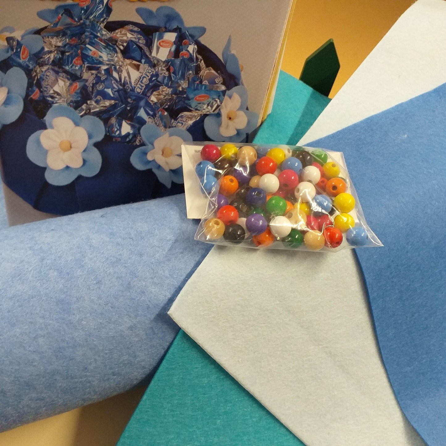 cestino fiori blu perline legno manuale cucito creativo kit fai da te cartamodelli fiori bambole decorazioni feltro pannolenci