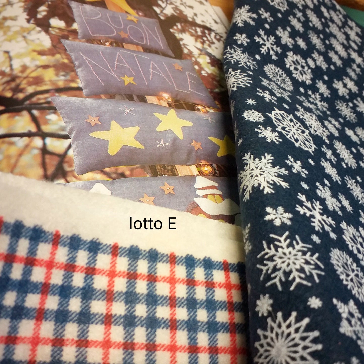feltro lotto E kit pannolenci stampato natalizio fiocco di neve blu tartan scozzese cartamodelli spiegazioni libretto-manuale lavoretti di Natale fuoriporta decorazioni addobbi da appendere