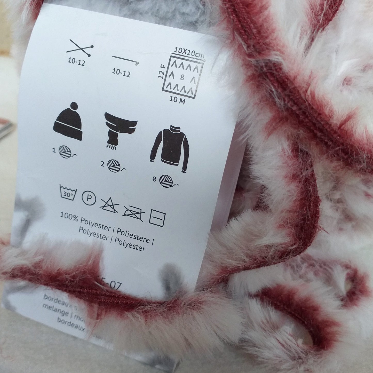 etichetta filato Stafil Cuddly 108065-07 bordeaux rosato melange lana pelliccia uncinetto lavori a maglia uso fare a mano cappello berretto 1 gomitolo, sciarpa 2 gomitoli, maglione 8 gomitoli con uncini 10-12 mattonella 10 cm 12 ferri verticali 10 maglie orizzontali