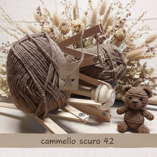 Stafil colors marrone cammello scuro colori lana acrilica economica sintetica offerta filati gomitoli poliestere per uncinetto e lavori ai ferri a maglia uso sferruzzare amigurumi sciarpe maglioni copertine bambini decorazioni natalizie