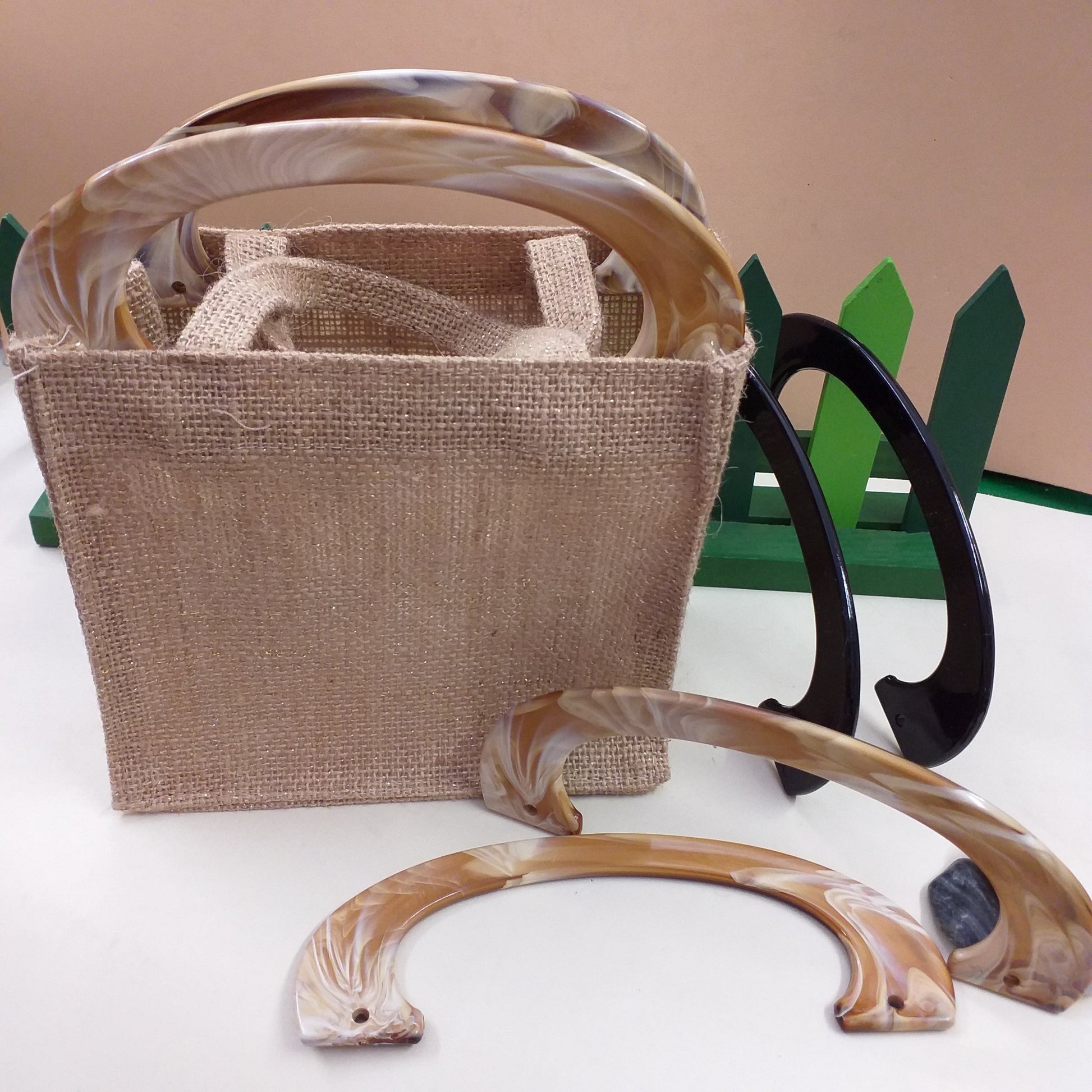 colori manici economici per borsa a mano artigianale uncinetto, maniglie di plastica colore nero e corno uso creare borsette estive mare spiaggia