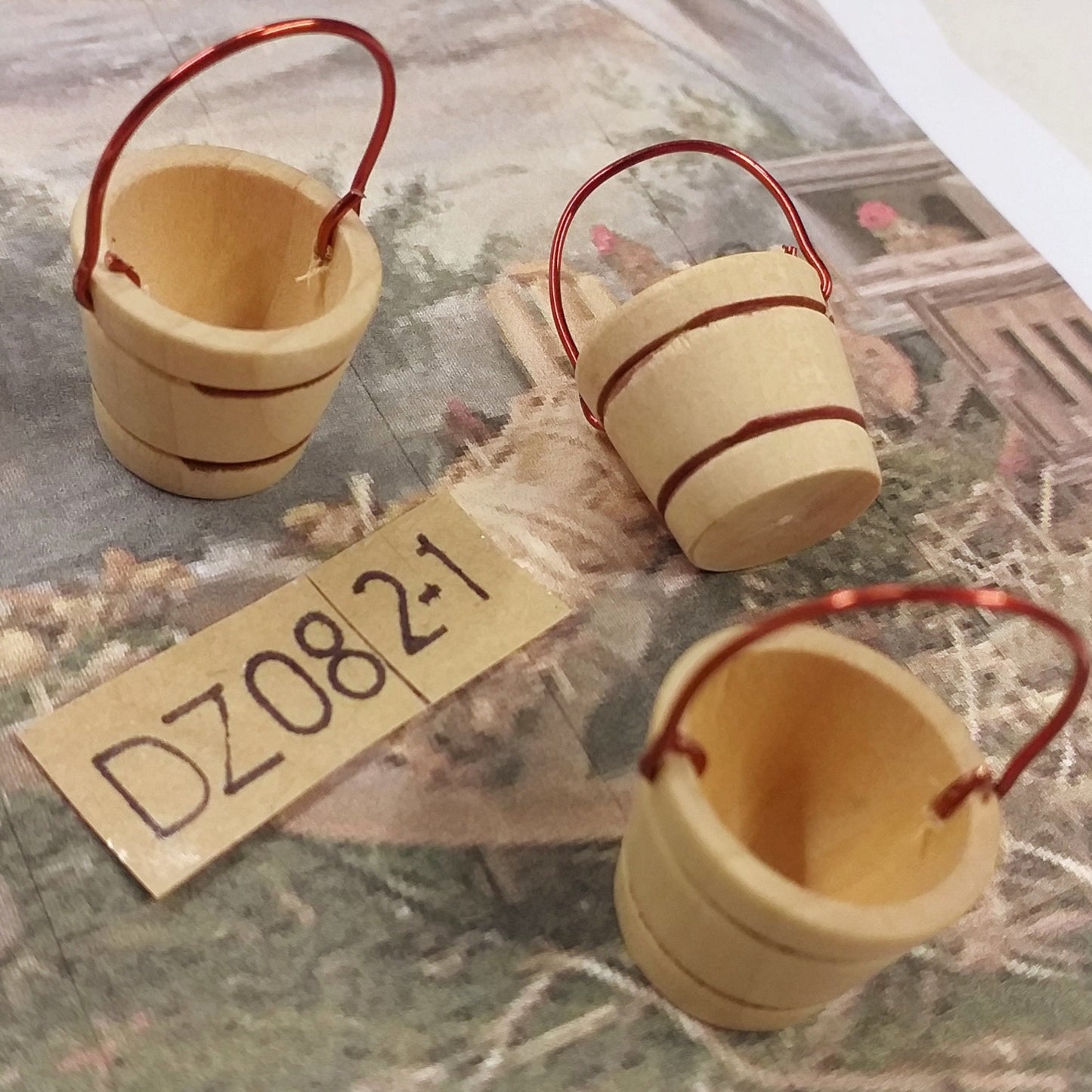 secchio mastello in legno attrezzi da lavoro Presepe utensili arnesi miniature uso mestieri agricoli accessori fai da te micro giardino arredo bonsai piante hobby creativi casa bambole alberi perline